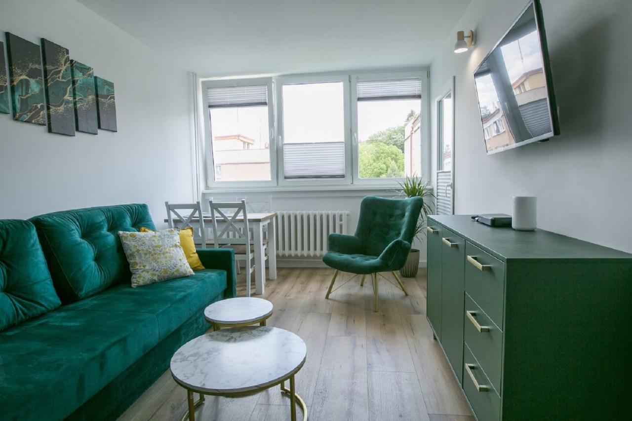 Apartment 1